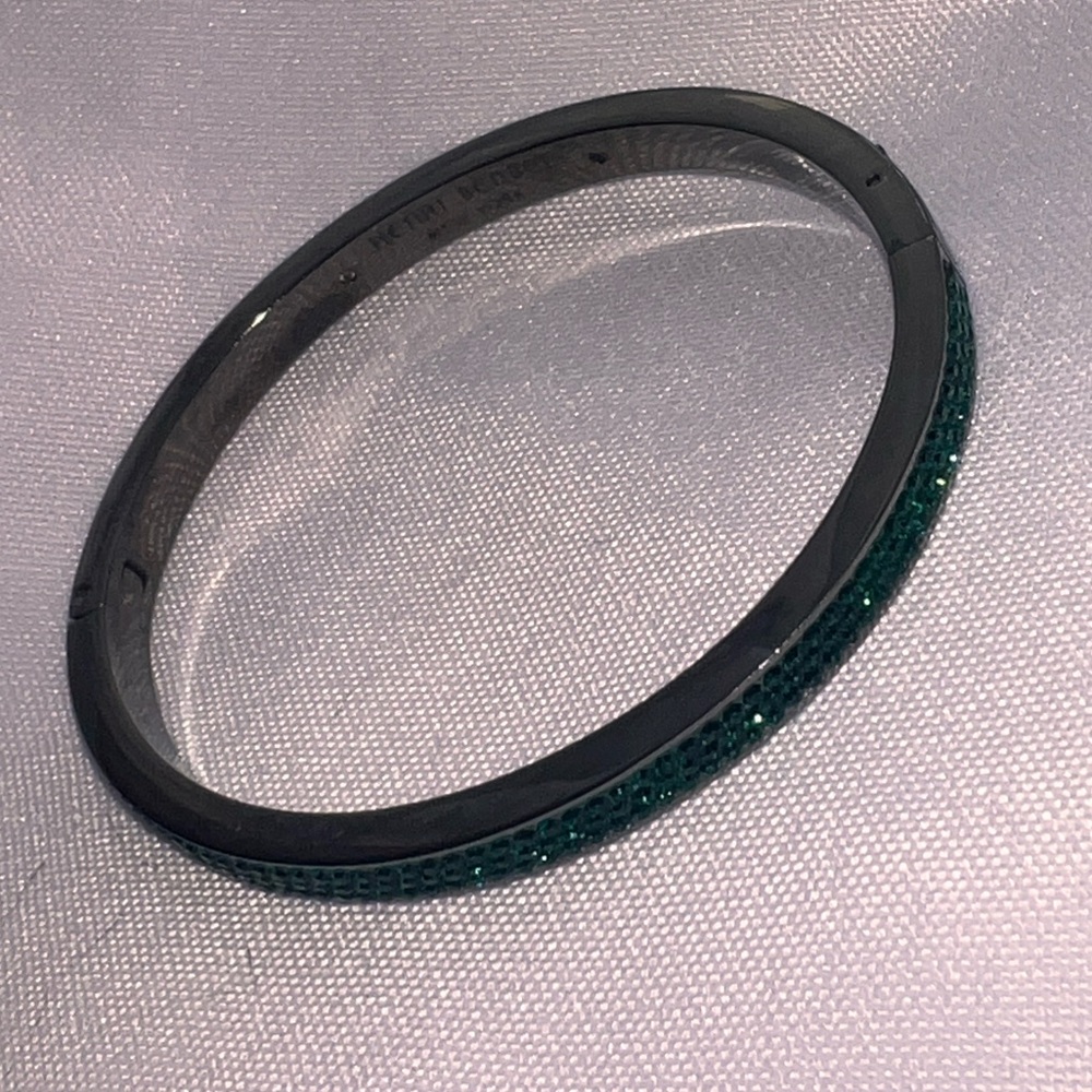 Henri Bendel crystal bangle